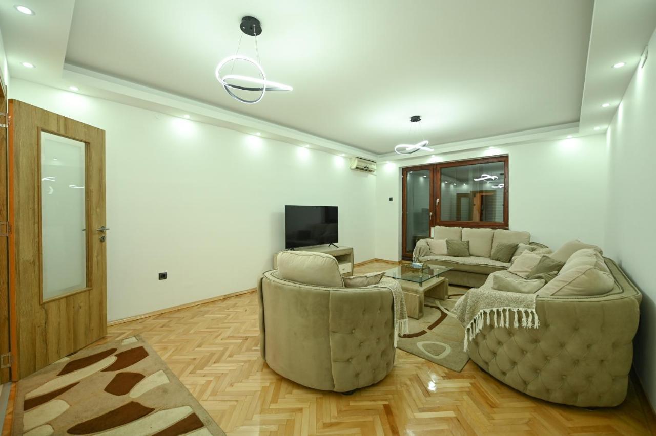 Apartman Oskar Podgorica Luaran gambar